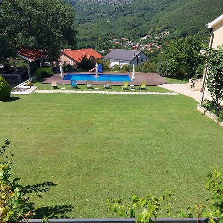 Villa, Pool And Relax For 12 Persons Kuti 외부 사진